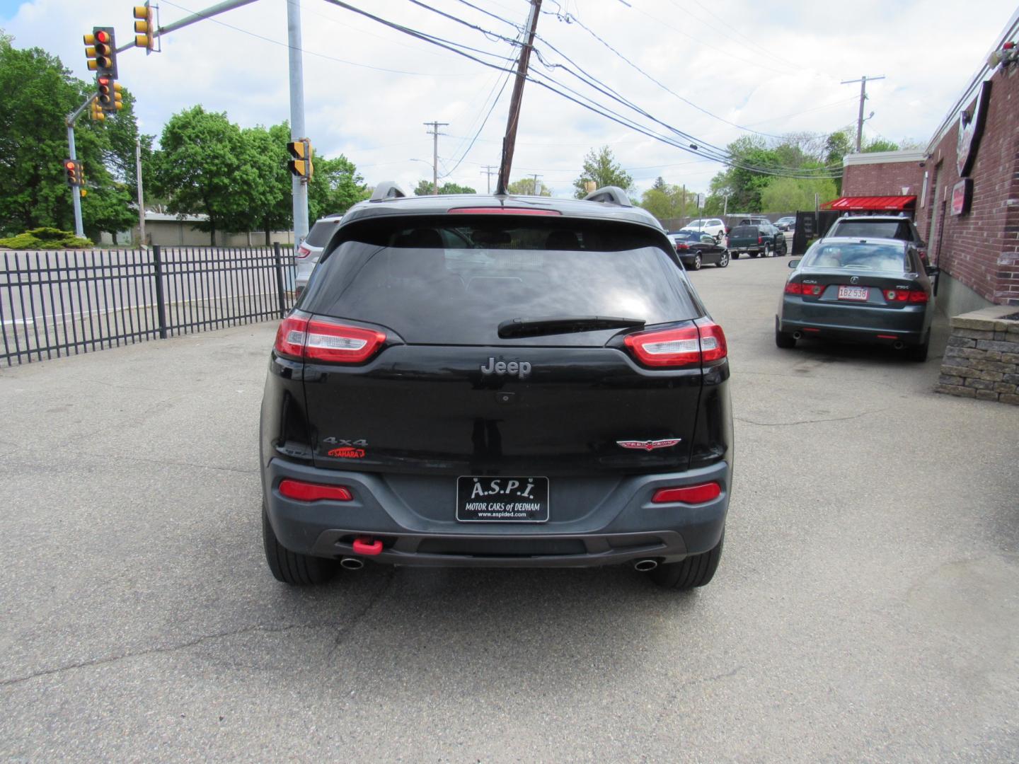 2014 BLACK /Black Jeep Cherokee Trail Hawk (1C4PJMBS0EW) , Automatic transmission, located at 215 Milton St, Dedham, MA, 02026, (781) 329-5144, 42.241905, -71.157295 - This nice compact SUV is in excellent condition.Runs like new. All ASPI Motor Cars vehicles are fully serviced before they are delivered to assure the highest quality used vehicles. Comes with a 3/3 warranty included in the price. Call for details. Prices on all vehicles do not include $299.95 - Photo#5